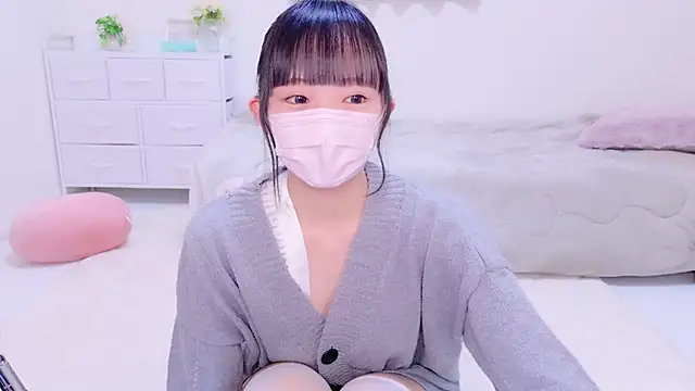 Snapshot of 86_haru chatting on December 2, 2024, 1:24 pm 86 haru online show from December 2, 2024, 1:24 pm