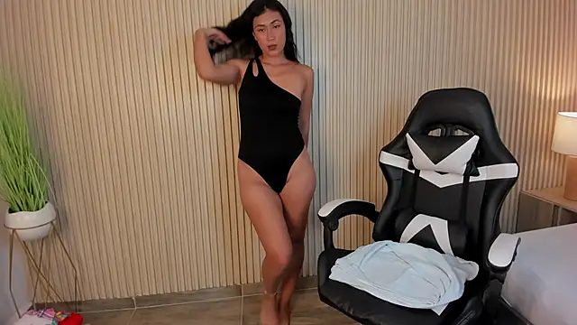 Snapshot of violetta_mendoza_ chatting on March 23, 2025, 2:15 am violetta mendoza  online show from March 23, 2025, 2:15 am