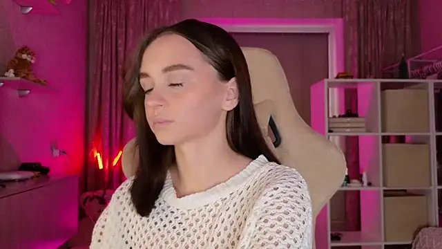 Katy perry  online show from March 5, 2025, 2:36 am