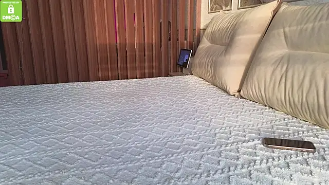 Katy perry  online show from November 6, 2025, 2:56 am