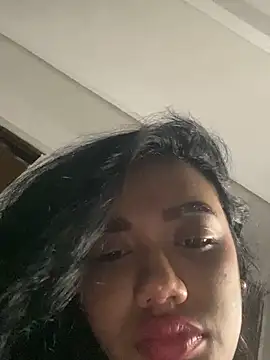 ElaEndez  online show from December 19, 2025, 8:21 am