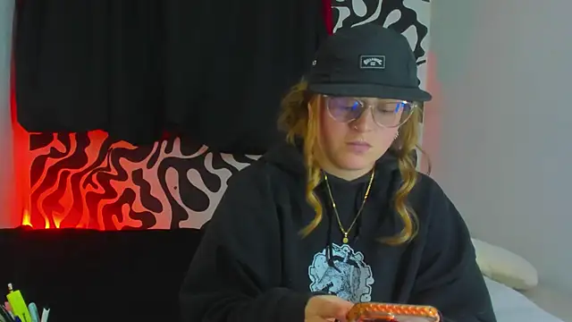 tekila   online show from October 24, 2025, 10:39 pm