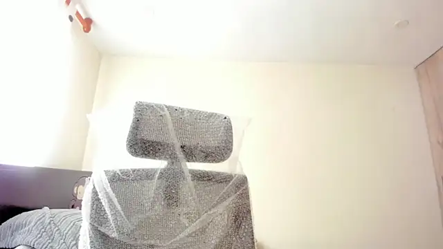 Snapshot of Sweetdreamses_ chatting on September 18, 2025, 2:08 pm Sweetdreamses  online show from September 18, 2025, 2:08 pm