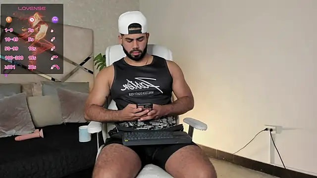 noah crux online show from February 9, 2025, 1:25 pm