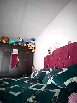 evelyn prince1 online show from March 7, 2025, 1:07 pm