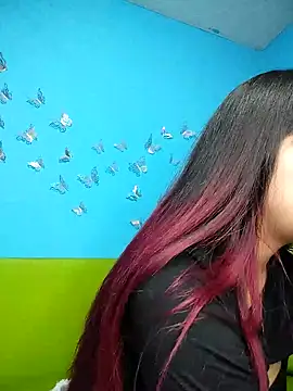 evelyn prince1 online show from November 14, 2025, 10:14 am