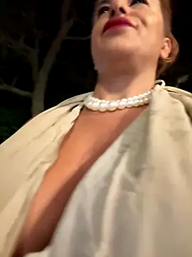 Selvaggia official83 online show from September 21, 2025, 7:26 pm