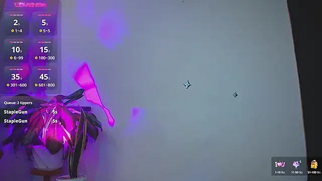 ValenGray online show from March 22, 2025, 2:03 pm