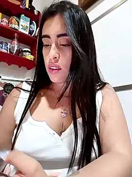 Freyja300 online show from March 13, 2025, 2:23 pm