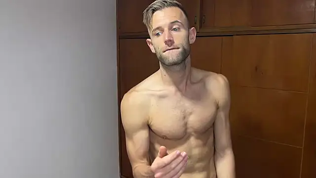 Snapshot of aquilesmade chatting on December 14, 2024, 3:04 pm aquilesmade online show from December 14, 2024, 3:04 pm