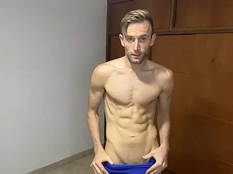 Snapshot of aquilesmade chatting on January 9, 2025, 4:06 pm aquilesmade online show from January 9, 2025, 4:06 pm