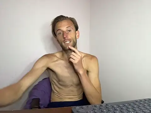 Snapshot of aquilesmade chatting on October 28, 2025, 3:14 pm aquilesmade online show from October 28, 2025, 3:14 pm