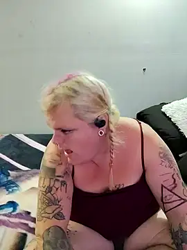 Trans Girl next door420 online show from January 18, 2025, 3:53 am