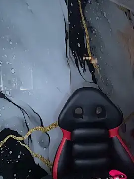 emma  cute   online show from January 17, 2026, 11:48 am