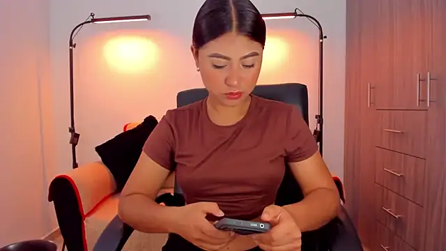 cloy baby   online show from December 5, 2025, 10:57 am