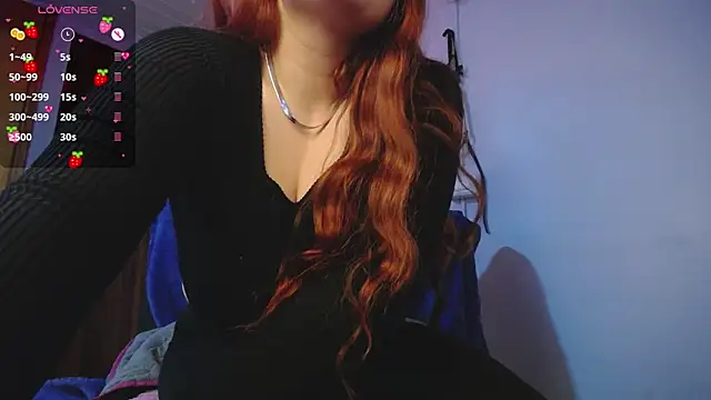 Snapshot of Layna_cold chatting on March 10, 2025, 7:29 pm Layna cold online show from March 10, 2025, 7:29 pm