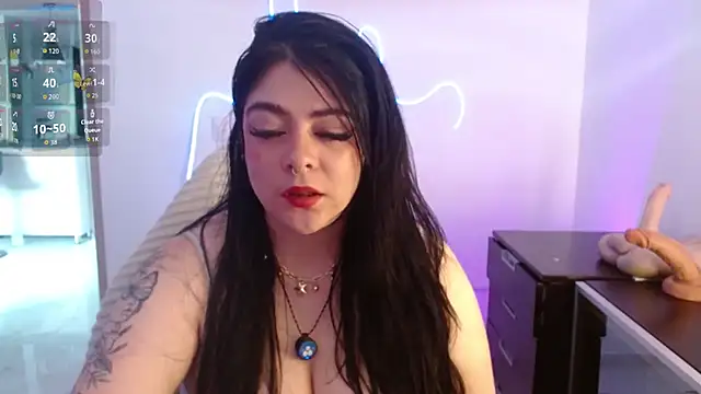 Snapshot of Layna_cold chatting on February 20, 2026, 12:38 pm Layna cold online show from February 20, 2026, 12:38 pm