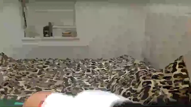 English Brooke online show from December 21, 2025, 12:40 am