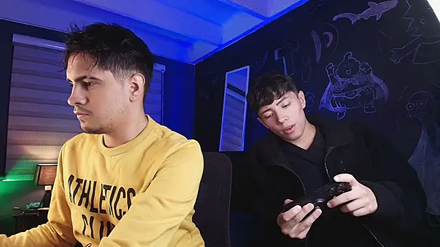 thiago rockwelll online show from April 16, 2026, 10:38 am