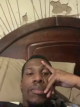 DManL online show from April 16, 2026, 5:19 am