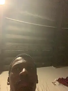 DManL online show from April 21, 2026, 9:39 pm