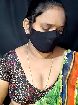 vintage-vibs online show from February 21, 2025, 10:59 pm