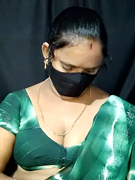 vintage-vibs online show from March 22, 2025, 4:24 am