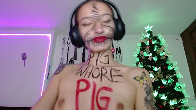 Eloise-brown online show from December 10, 2024, 11:40 pm