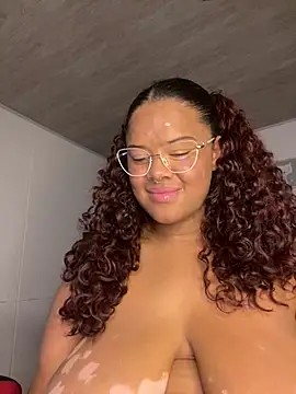 antonella 19x online show from December 12, 2024, 10:02 am