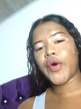 antonella 19x online show from December 27, 2024, 11:10 pm