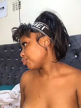 Miss Moriah online show from February 19, 2025, 12:25 am