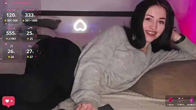 VioletCatt online show from February 26, 2025, 12:58 pm