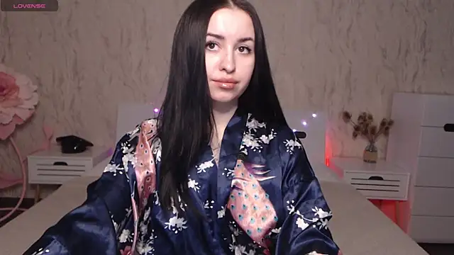 VioletCatt online show from March 14, 2025, 6:42 am