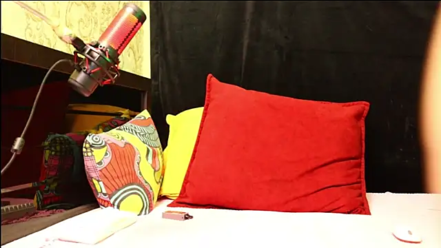 RossMelissa online show from December 9, 2024, 6:57 pm