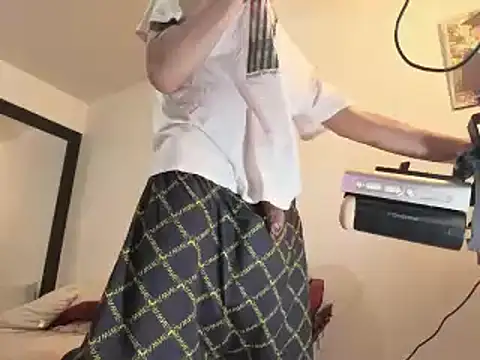 Snapshot of badanyboy chatting on March 12, 2026, 7:36 am badanyboy online show from March 12, 2026, 7:36 am