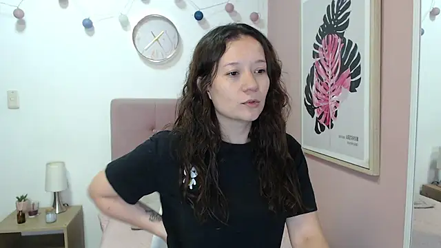 lanna 1878 online show from June 3, 2026, 1:14 pm