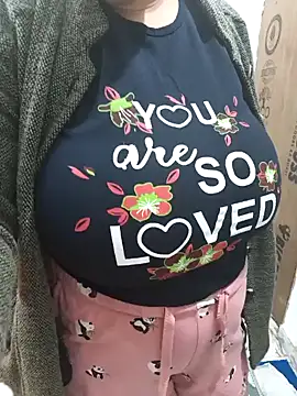 Snapshot of hot_bhabi_kolkata chatting on December 17, 2024, 1:49 pm hot bhabi kolkata online show from December 17, 2024, 1:49 pm