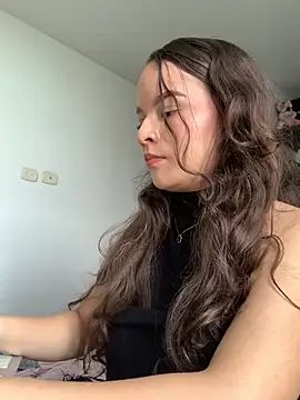 Sophie milk online show from March 20, 2025, 9:56 pm