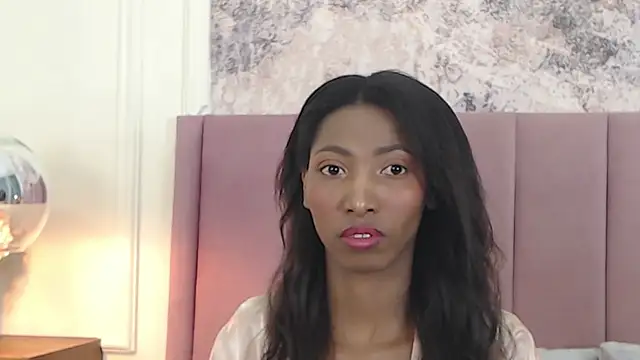 SabrinaDevill online show from October 16, 2025, 1:01 pm