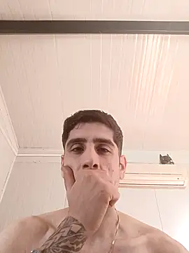 arenn1997 online show from January 7, 2026, 12:40 pm