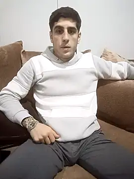 arenn1997 online show from January 17, 2026, 12:37 am