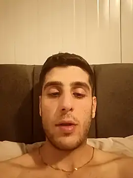 arenn1997 online show from March 1, 2026, 12:12 am