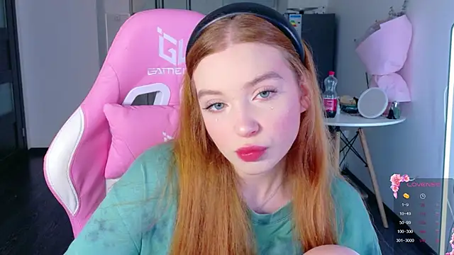 cinnabon girls online show from March 25, 2026, 3:29 pm