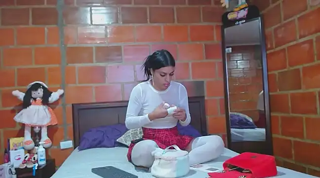 golositha29 online show from December 18, 2024, 9:40 pm