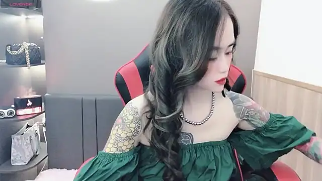 Snapshot of witch-39 chatting on December 12, 2024, 4:59 am witch-39 online show from December 12, 2024, 4:59 am