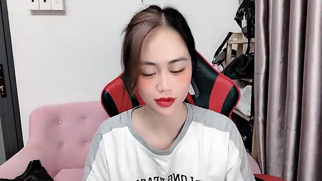 Snapshot of witch-39 chatting on December 19, 2025, 4:58 pm witch-39 online show from December 19, 2025, 4:58 pm