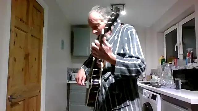 jimmybenido online show from January 7, 2026, 5:37 pm