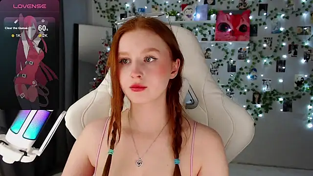 Meow babe online show from December 22, 2024, 1:33 pm