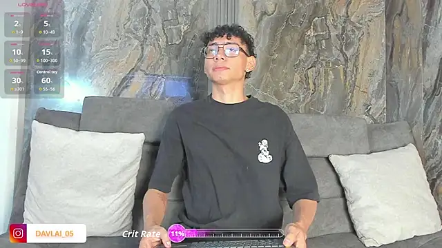 Daviid laidd online show from December 1, 2025, 7:08 pm