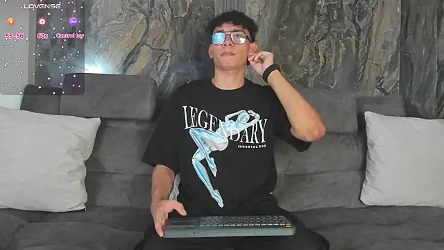 Daviid laidd online show from December 17, 2025, 7:42 pm